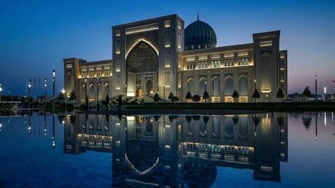 Ислом цивилизацияси маркази Гиннеснинг рекордлар китобига киритилди