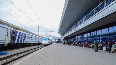 Россия может подключиться к развитию ВСМ в Узбекистане