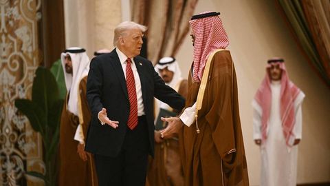 Saudiya Arabistoni AQSHdan Hormuz blokadasini to‘xtatishni talab qilmoqda — WSJ