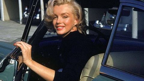 Merilin Monroga tegishli noyob Mercedes kimoshdi savdosiga qo‘yildi