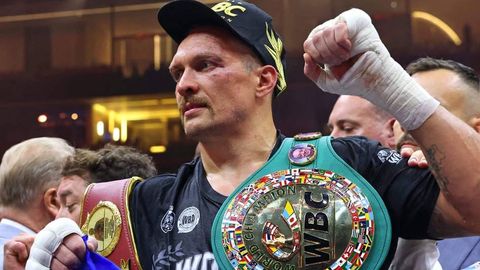 Олександр Усик яқин вақт ичида фаолиятини якунлашини маълум қилди