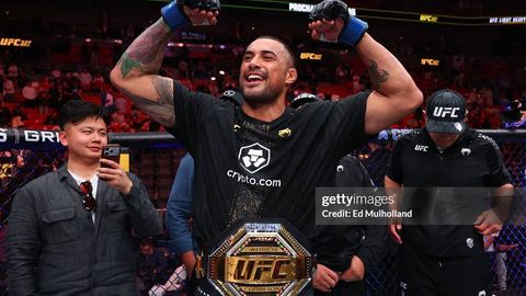 UFC yulduzi chempionlik kamarini yo‘qotib qo‘ydi