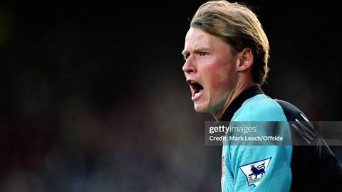 “Арсенал” собиқ дарвозабони поезд билан тўқнашув оқибатида юз берган автоҳалокатда вафот этди