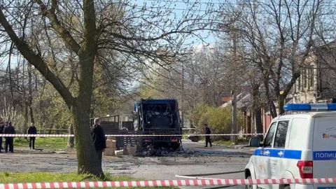 Узбекистанец погиб при взрыве мусоровоза в России