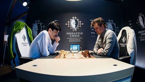 “Синдоров мукаммалроқ” — Магнус Карлсен ўзбекистонлик шахматчининг Гукешга қарши имкониятини баҳолади