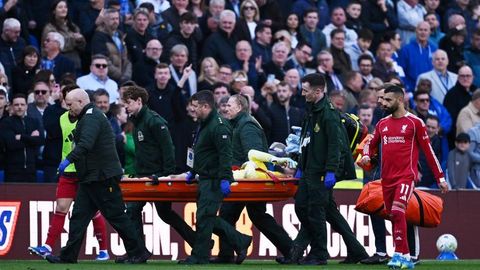 “Liverpul” ikkinchi darvozabonini ham yo‘qotdi — Mamardashvili maydonni zambilda tark etdi