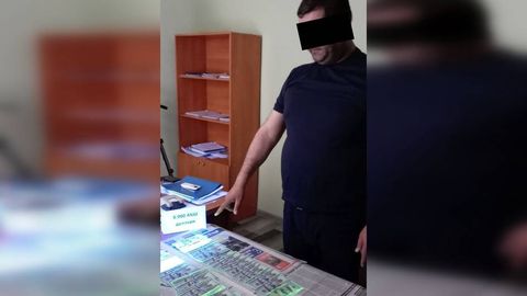 Наманганда ҳажга юбориш эвазига 26 минг доллар талаб қилган шахс ушланди