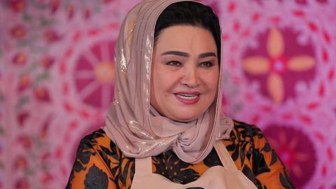 “Шу сўзларни бекор ёзган эканман”. Раъно Ярашева марҳум Шаҳнозабону билан боғлиқ армони ва Райҳоннинг ижодга кириб келишига туртки бўлгани ҳақида