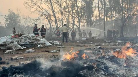 Ҳиндистонда уч кун ичида иккинчи пиротехника заводи портлади: 13 киши ҳалок бўлди (видео)