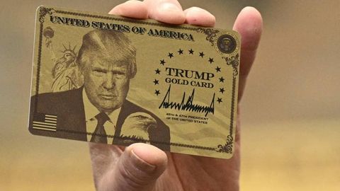Trampning million dollarlik “oltin karta”sini faqat bir kishi xarid qildi