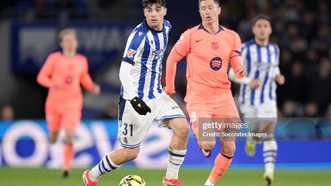 “Барселона” ҳимоядаги муаммоларни бартараф эта оладиган ёш футболчини топди