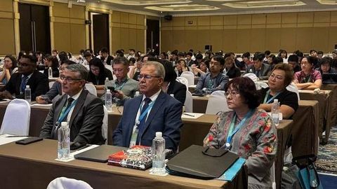 Uzbek scientists present medicinal research at HTM2026