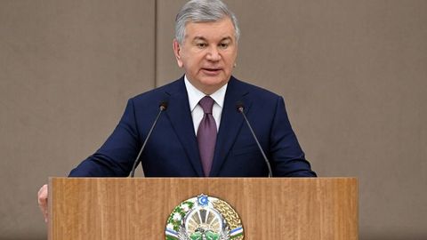 “Улар билан дўст бўлишимиз керак” — Шавкат Мирзиёев Афғонистон билан ҳамкорликда ишлаш зарурлигини айтди