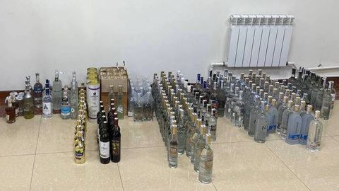 Ўзбекистоннинг икки ҳудудида қўлбола алкоголни сотувга қўйганларга жиноят иши қўзғатилди