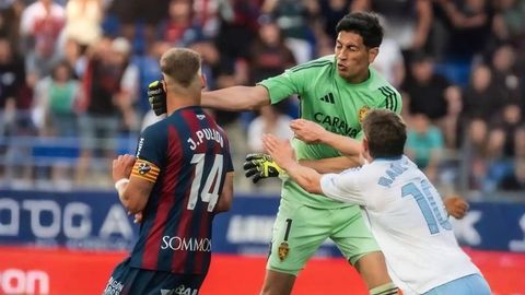 Арагон дербиси, қизил карточка ва “жангчи дарвозабон” — Испания чемпионатида оммавий муштлашув юз берди (видео)