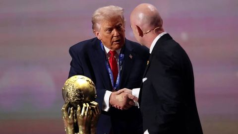 “Уларнинг жамоаси яхши ўйнайдими? Майли, ЖЧда қатнашсин” — Трамп Эрон терма жамоаси ҳақида
