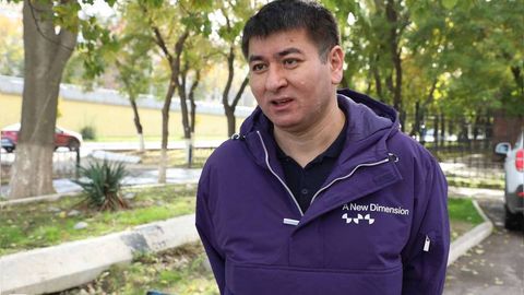 “Oradan ikkita qish oʻtdi, hech narsa oʻzgargani yoʻq” — Otabek Bakirov energetika vazirining shikoyatini tanqid qildi