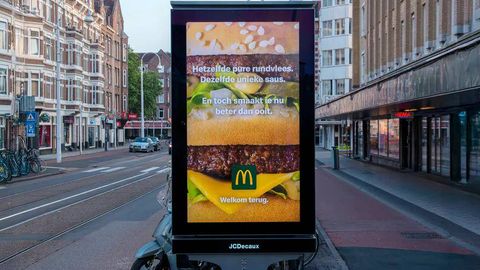 Amsterdamda go‘sht va yoqilg‘ining tashqi reklamasi taqiqlandi