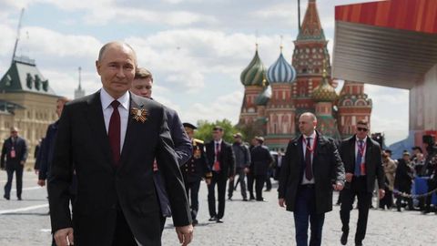 Rossiya 8-9-may kunlari otashkesim e’lon qildi. Zelenskiy “sukunat rejimi” bilan javob qaytardi