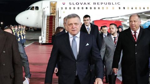 Slovakiya bosh vaziri Moskvadagi paradda qatnashmaydigan bo‘ldi