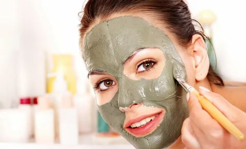 Dumaloq shirali eshak porno onlayn Nina Dobrevning porno fotosuratlari