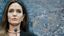 “Анжелина Жоли Ғазодаги етим болалар учун қишлоқ қурмоқчи” — фаластинлик фаол