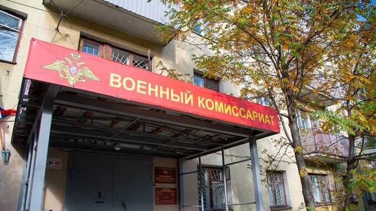 Rossiyada bir kunda 14 marta harbiy komissariat binolariga o&lsquo;t qo&lsquo;yishga urinildi (video)