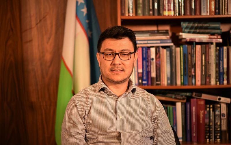“O‘zbekistonning Vengriya bilan yaqinlashuvi zamirida ko‘proq iqtisodiy va geoiqtisodiy loyihalar turadi” — siyosatshunos Kamoliddin Rabbimov