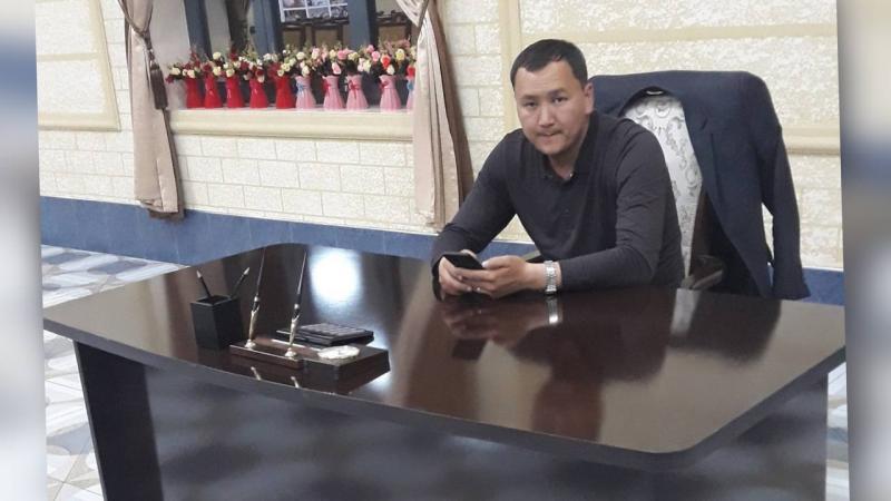 Shahrixon tuman xalq ta’limi bo‘limi mudiri maktab direktorlarini haromxo‘r deb atadi (audio)