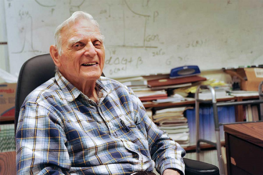 John Goodenough, Inventor Of Lithium-ion Batteries, Passes Away Aged ...