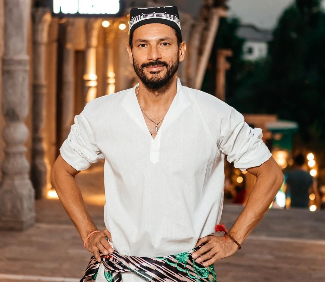 DJ Piligrim umurtqa pog‘onasidagi churradan yoga yordamida tuzalgani va ...