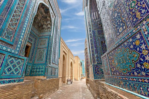 Uzbekistan. Некрополь шахи-зинда. Ансамбль шахи зинда Самарканд. Некрополь шахи зинда Самарканд. Архитектурный комплекс шахи зинда.