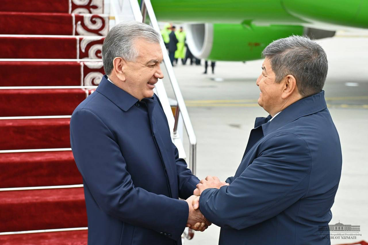 Uzbekistan's President Shavkat Mirziyoyev arrives in Bishkek, elevating CIS summit with vision for regional growth 