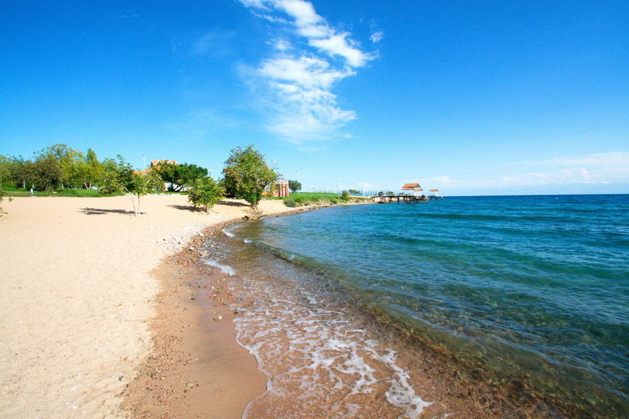 Azerbaijan commences construction of five-star hotel on picturesque shores of Issyk-Kul Lake 