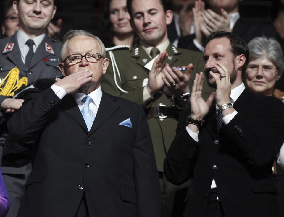 Martti Ahtisaari, Nobel Peace Laureate and former Finnish President, passes at 86 