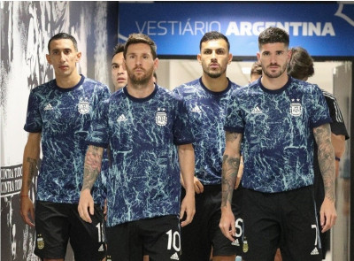 Messi, Dibala, de Pol va Garnacho. Argentina terma jamoasining oktabr oyidagi o‘yinlar uchun qaydnomasi 