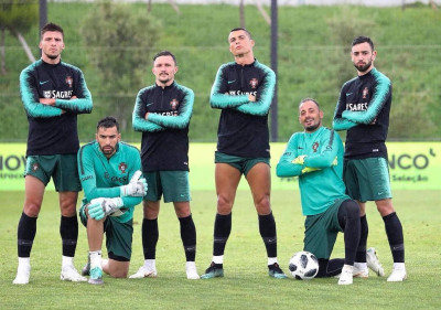 Ronaldu, Feliks, Kanselu va Brunu Fernandesh. Portugaliya terma jamoasining oktabr oyidagi o‘yinlar uchun qaydnomasi