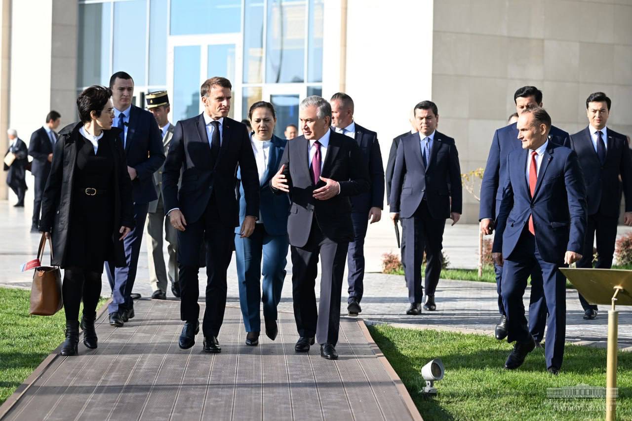 Uzbekistan and France's presidents explore cultural heritage and plant seeds of friendship