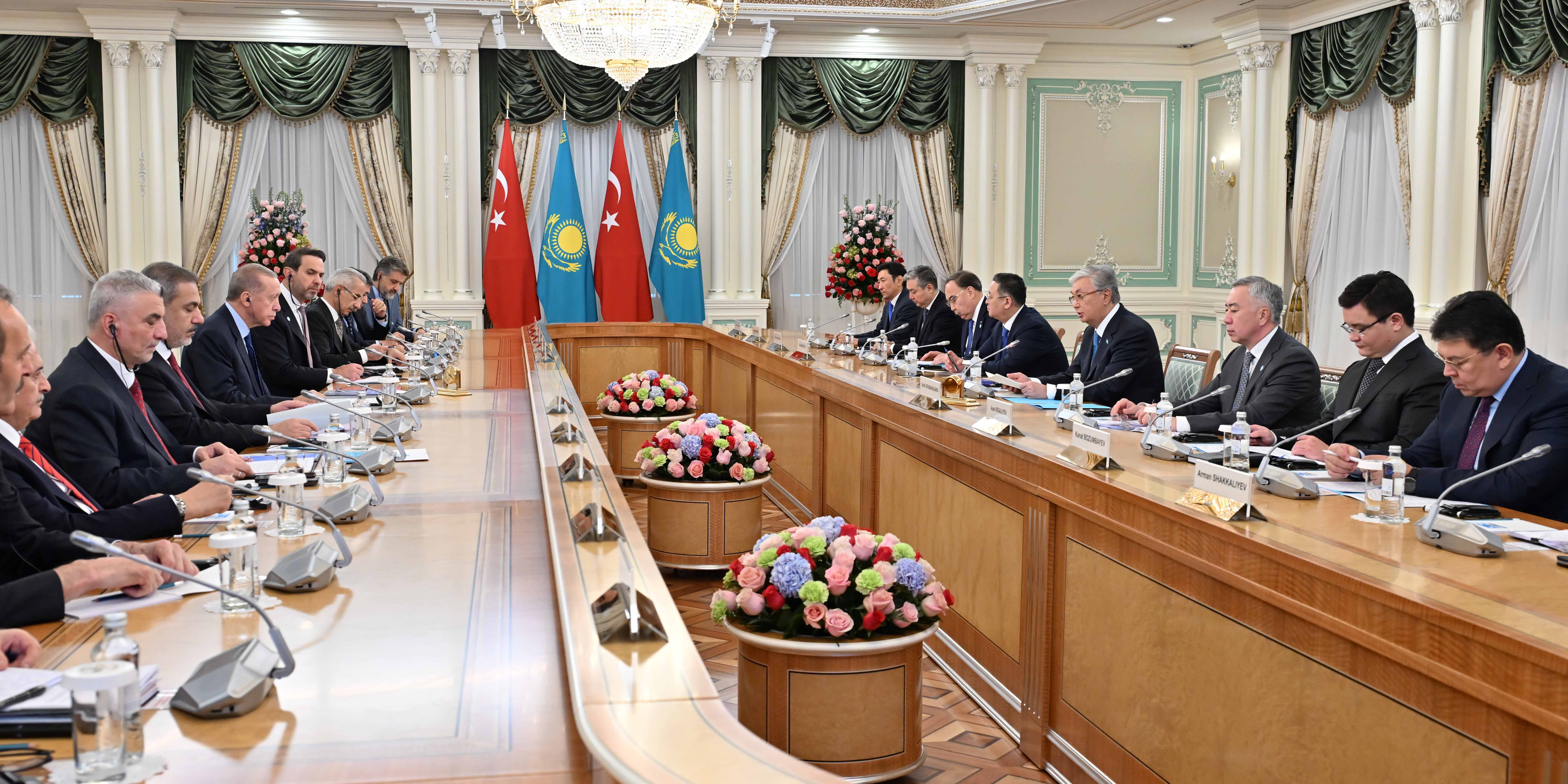 Kazakhstan welcomes Turkish president for OTS, strengthening fraternal bonds and $10bn trade goal 