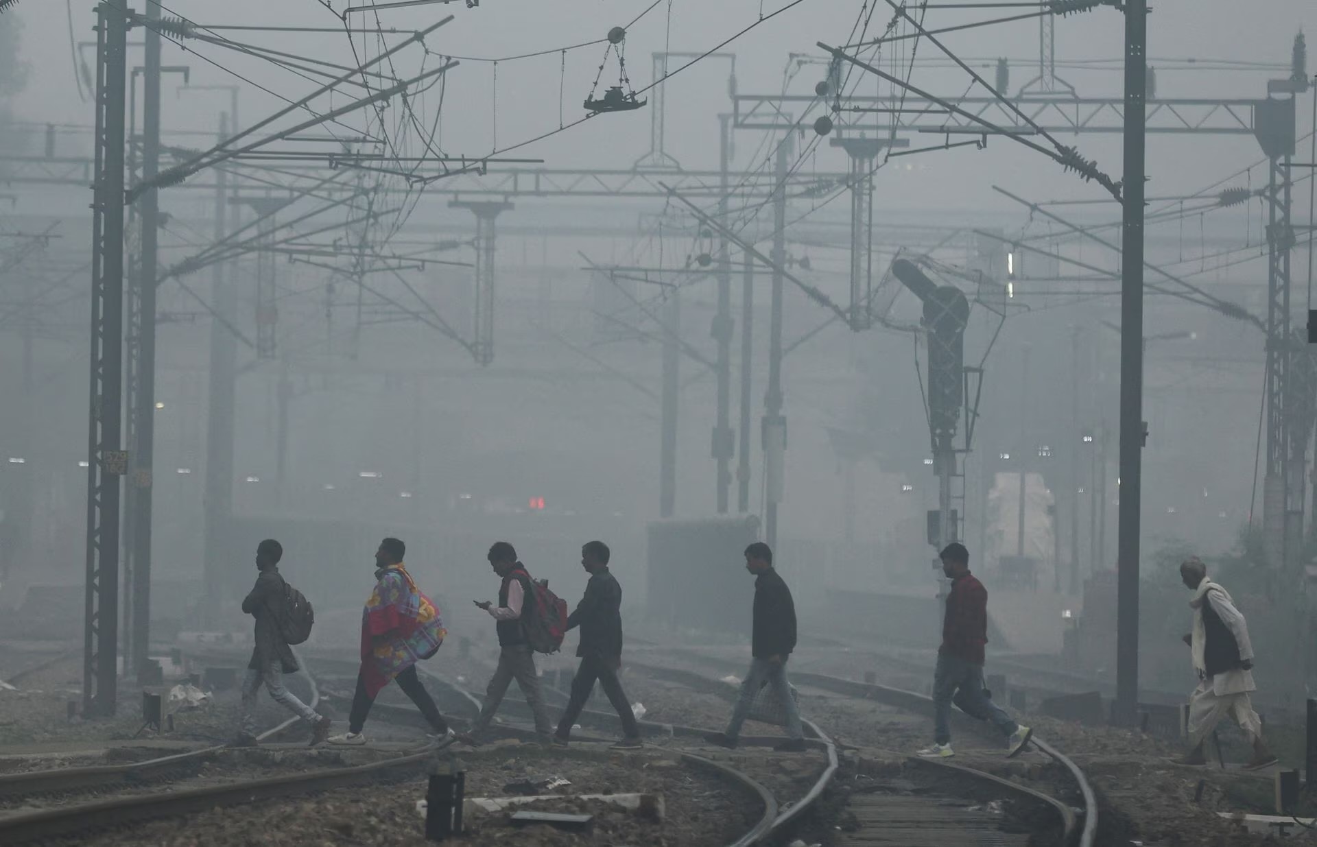 New Delhi chokes on hazardous air as AQI hits alarming Levels, tops world's most polluted cities list 