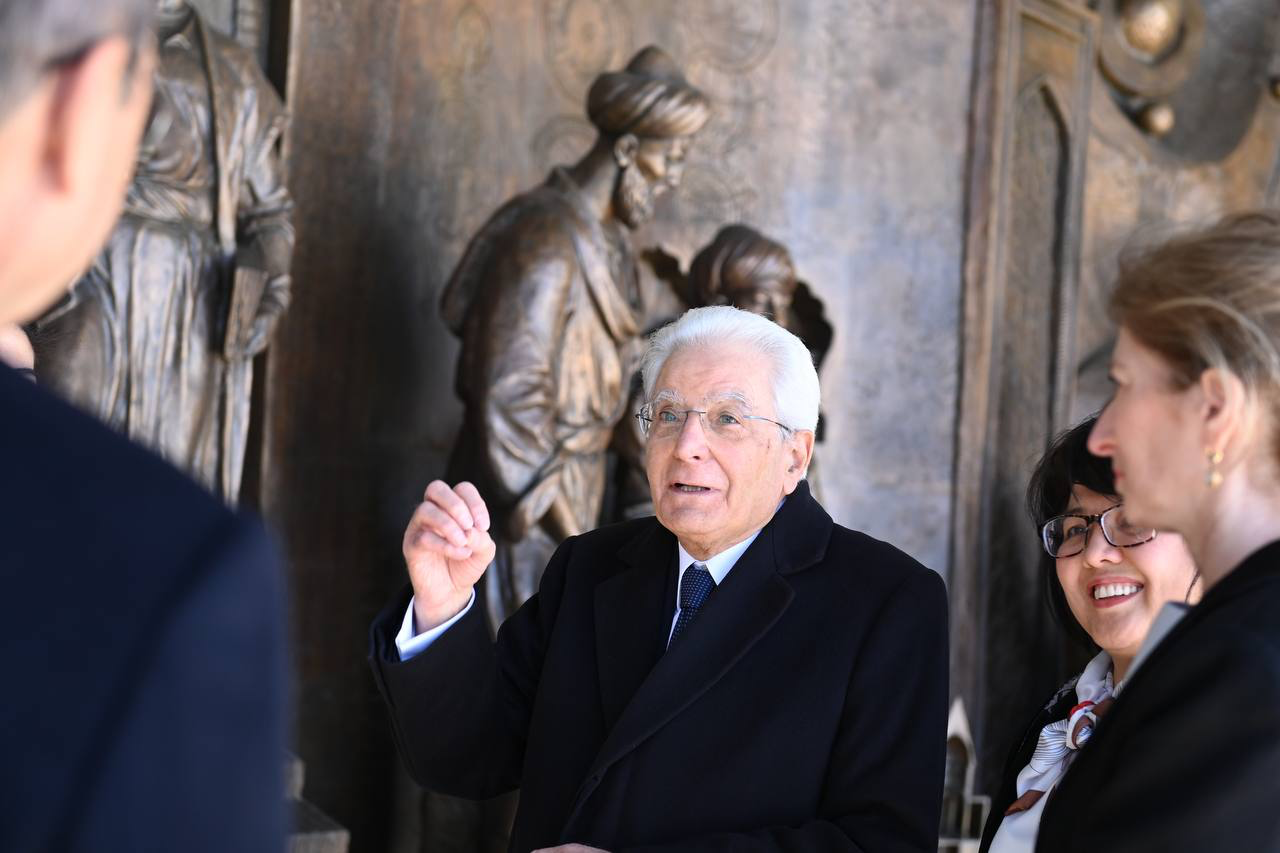 Italian President Sergio Mattarella and daughter Laura visit "New Uzbekistan" park 