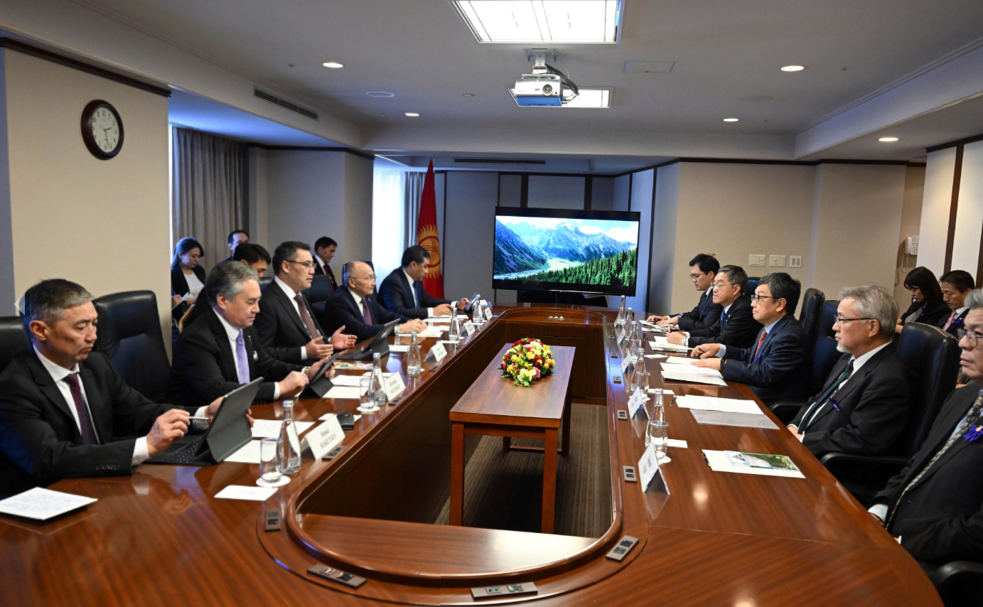 President Sadyr Japarov explores tourism ties with Japanese Association of Tourist Operators 