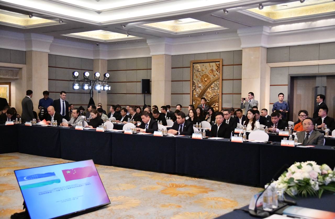 Uzbekistan-China business dialogue strengthens economic ties in Shanghai 