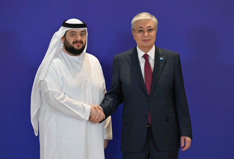 President Kassym-Jomart Tokayev with Mohammed al-Suwaidi, the Minister of Investment of the United Arab Emirates and Managing Director of ADQ Holding.