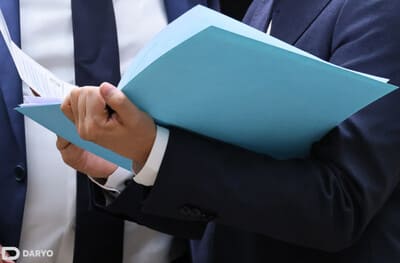 O‘zbekistonda mol-mulkni uchinchi shaxslarga o‘tkazishga o‘rnatilgan taqiq qanday yechiladi?