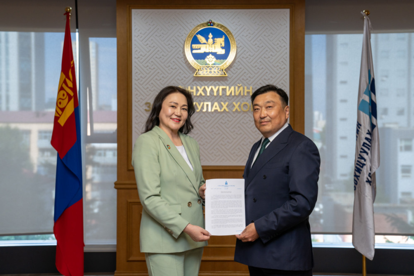 Bayarsaikhan Dembereldash, Chairman of Mongolia's Financial Regulatory Commission