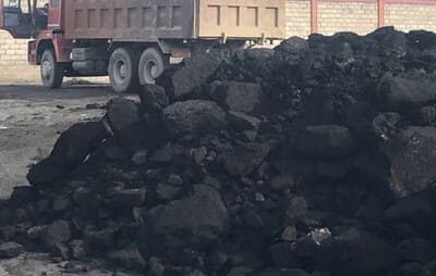 Бухорода аҳолига имтиёзли нархда сотилиши керак бўлган 800 тоннадан ортиқ кўмир талон-торож қилинди