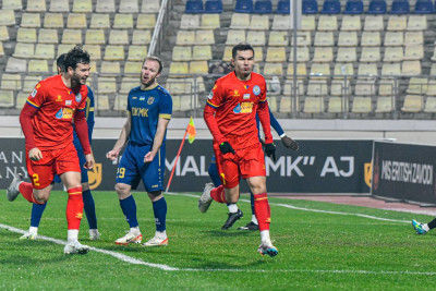 Superliga. “Bunyodkor” 5 ta gol urilgan o‘yinda “Paxtakor”dan ustun keldi, “Nasaf” “OKMK” bilan, “Navbahor” esa vodiy derbisida “Neftchi” bilan durang o‘ynadi