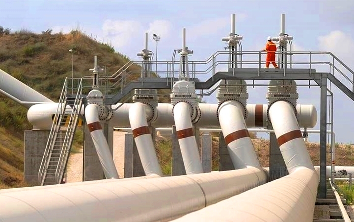 Turkmen Oil Transit Volumes Through Azerbaijan On Rise Daryo News