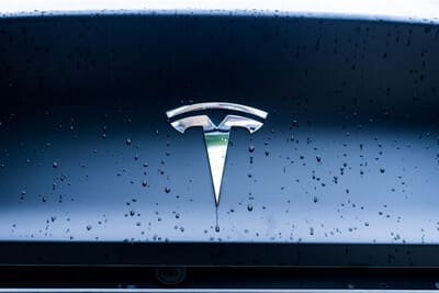 BYD outperforms Tesla with over 500,000 vehicles deliveries in Q4 2023  